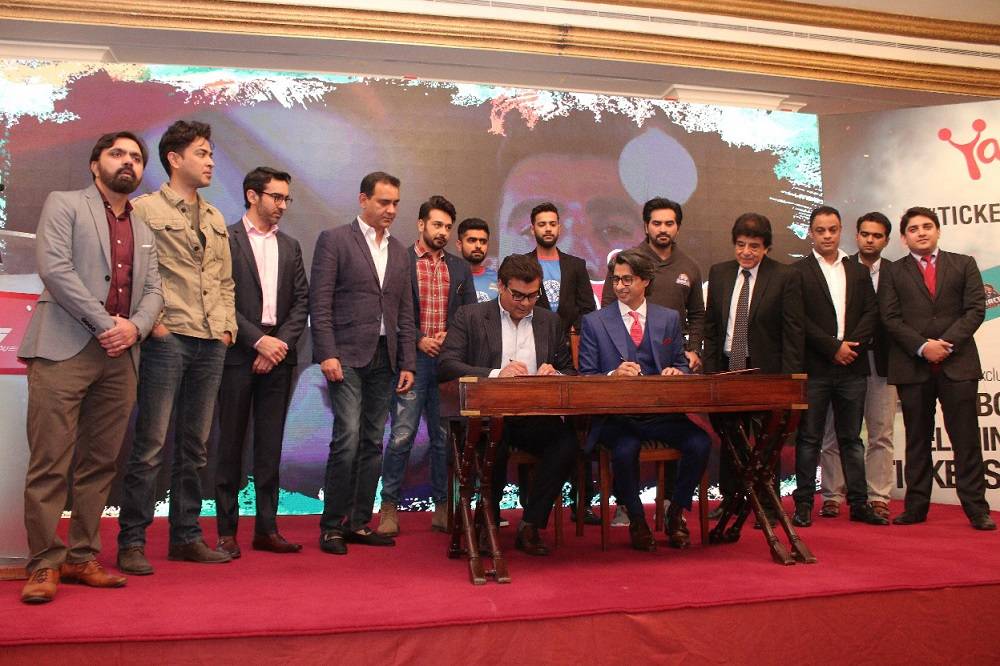 Yayvo.com & Karachi Kings Merchandise Partnership for PSL 3
