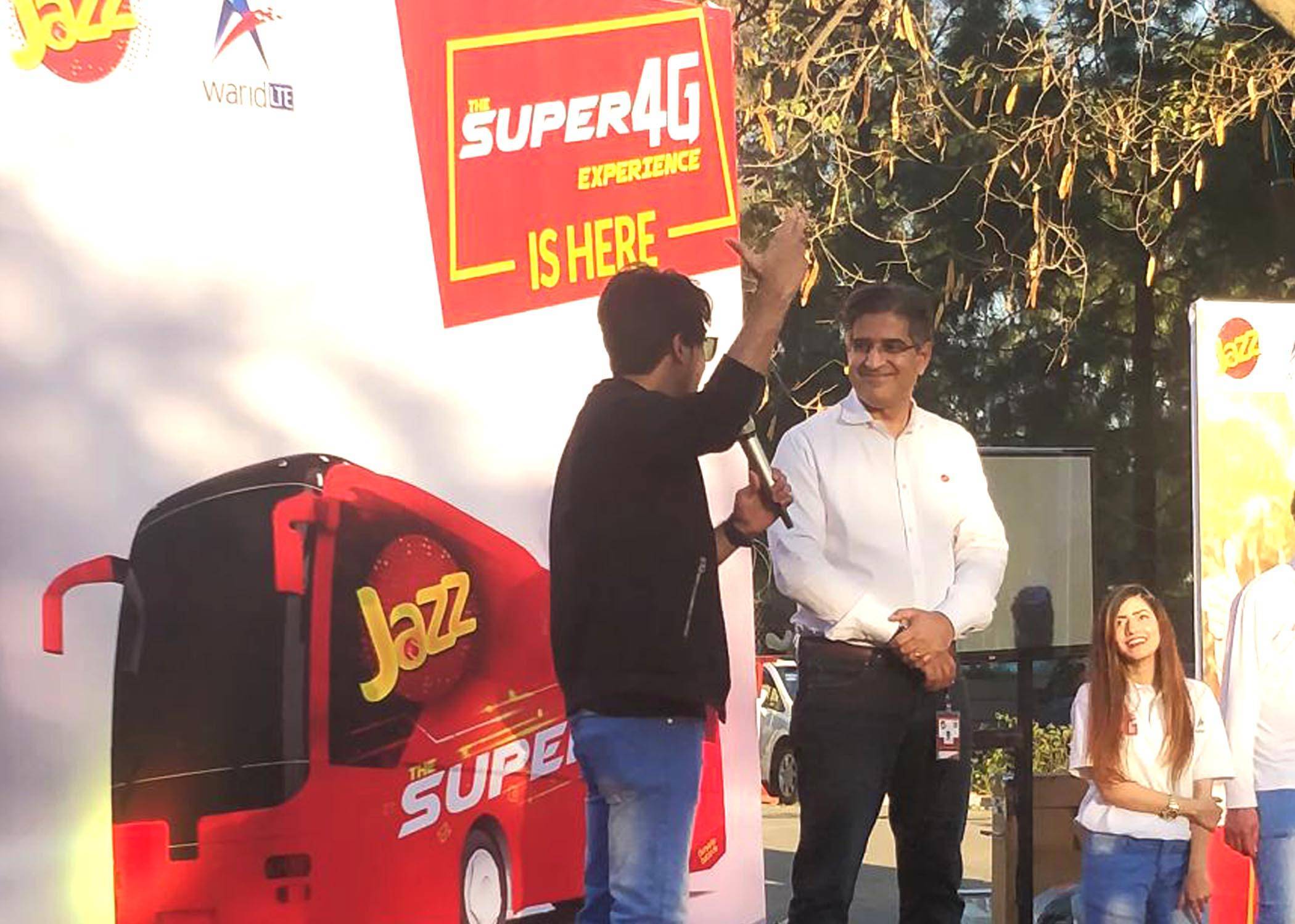 Jazz Commences Super 4G Experience Bus Tour