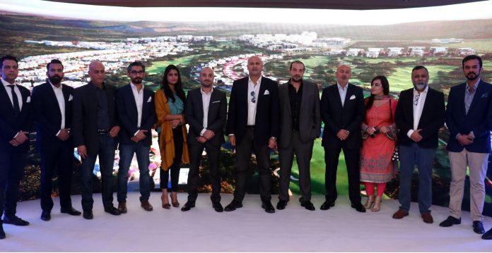 Eighteen Picture -Urdu1