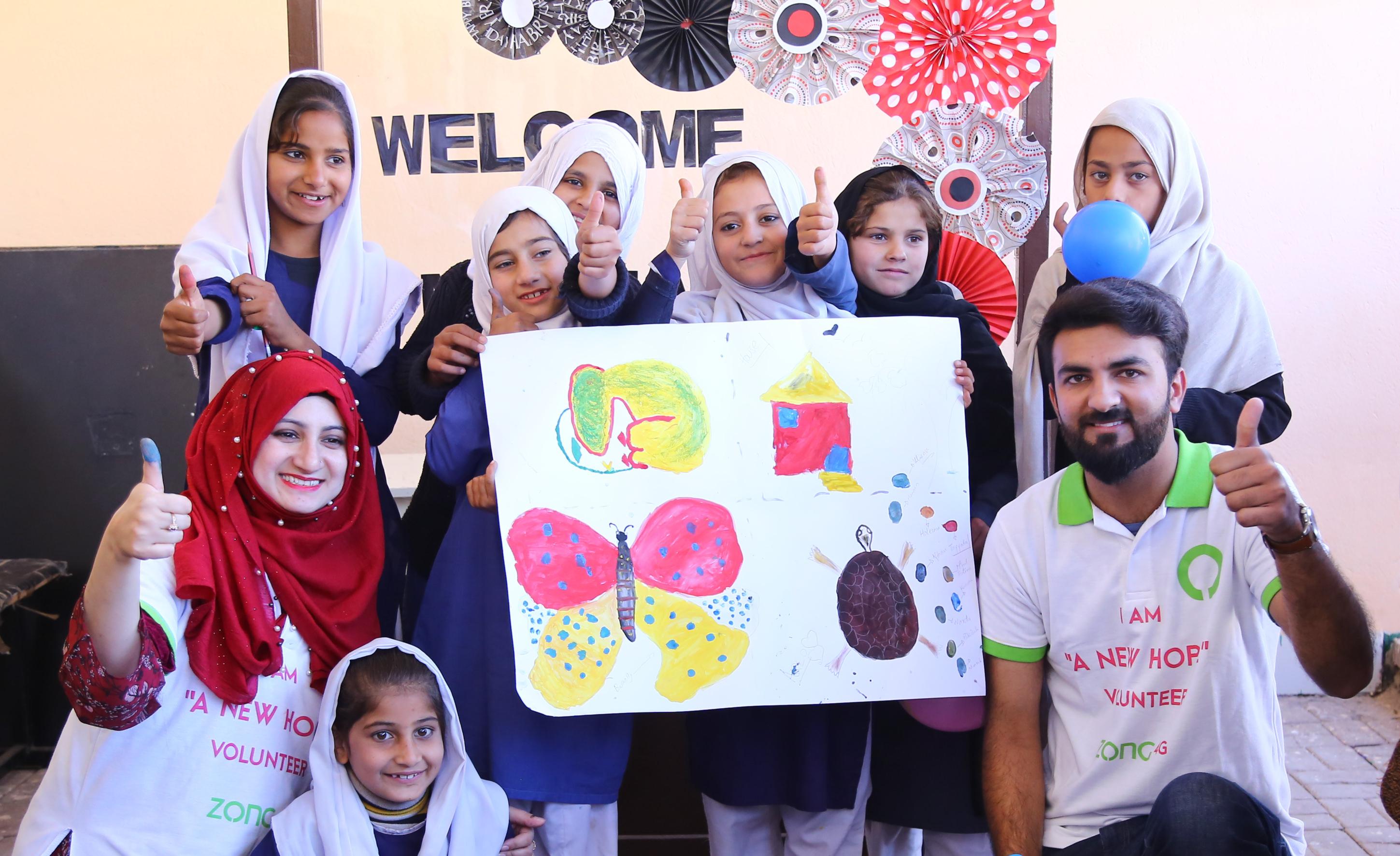 Zong 4G’s Employees Spend a Day Volunteering at Mashal Model School