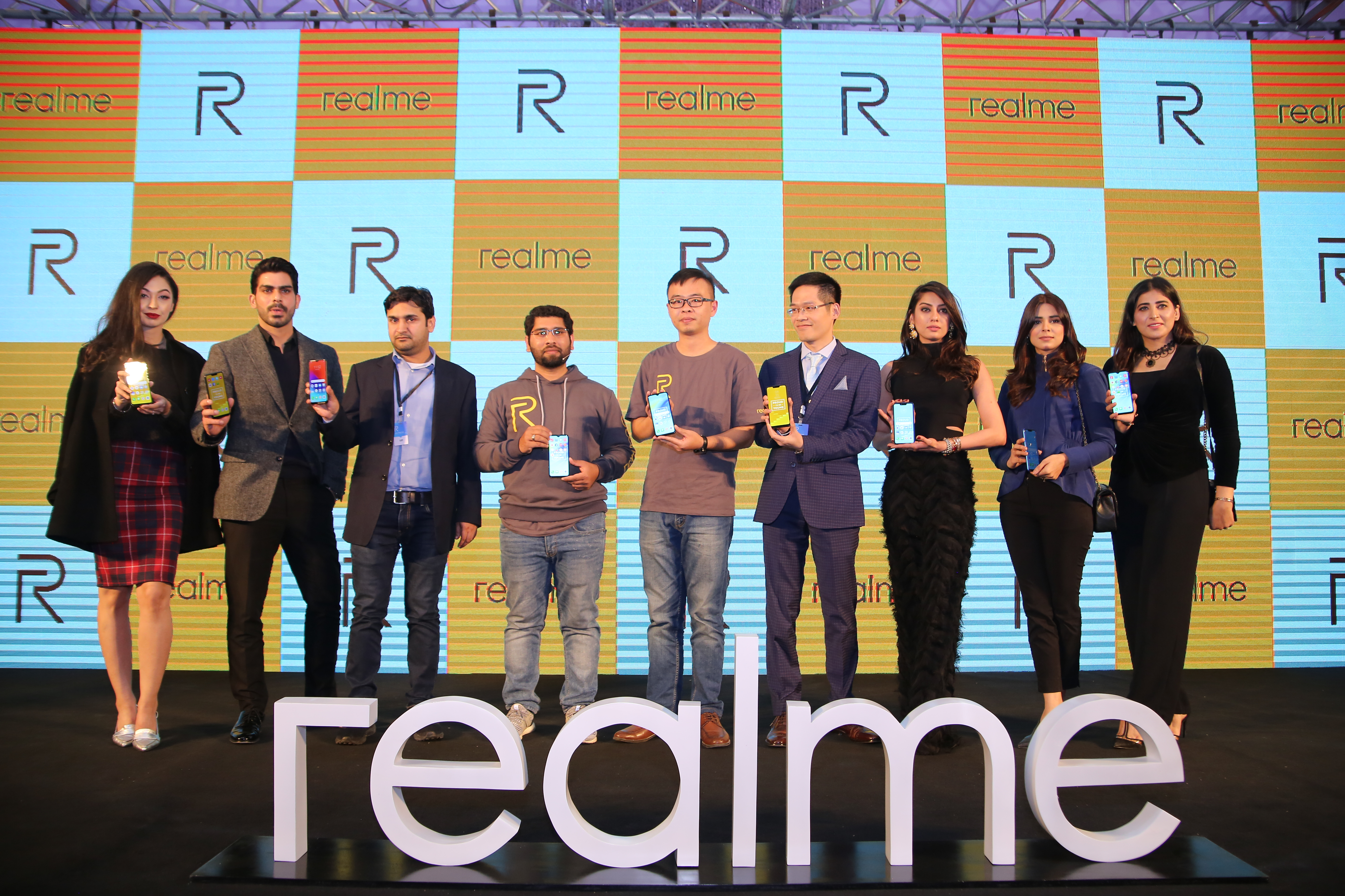 Realme: Defining New Horizons for Youth-Friendly Smartphones