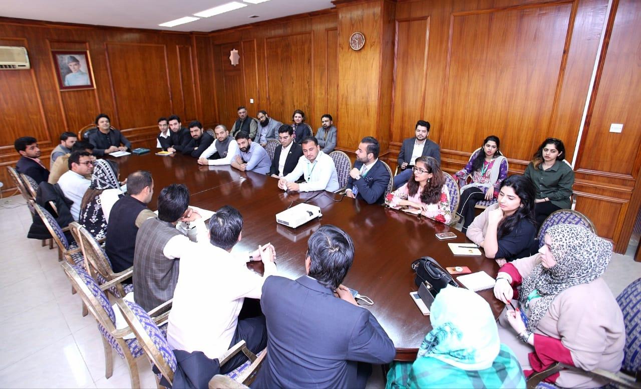 Usman Dar Meets Multi-Party Delegation of Young Politicians; Discusses Youth Initiatives