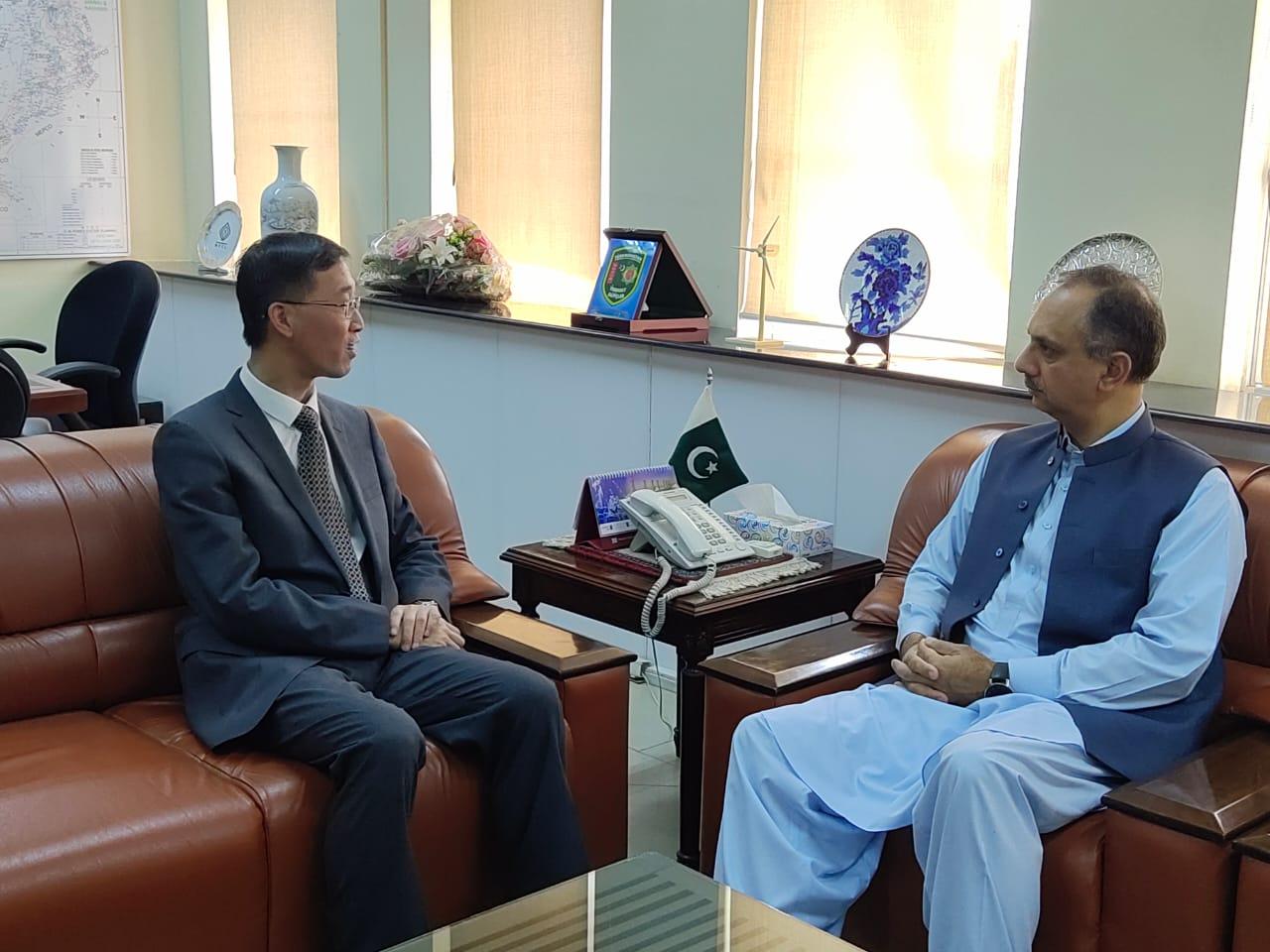 Chinese Ambassador calls on Federal Minister for Power, Mr.  Omar Ayub Khan