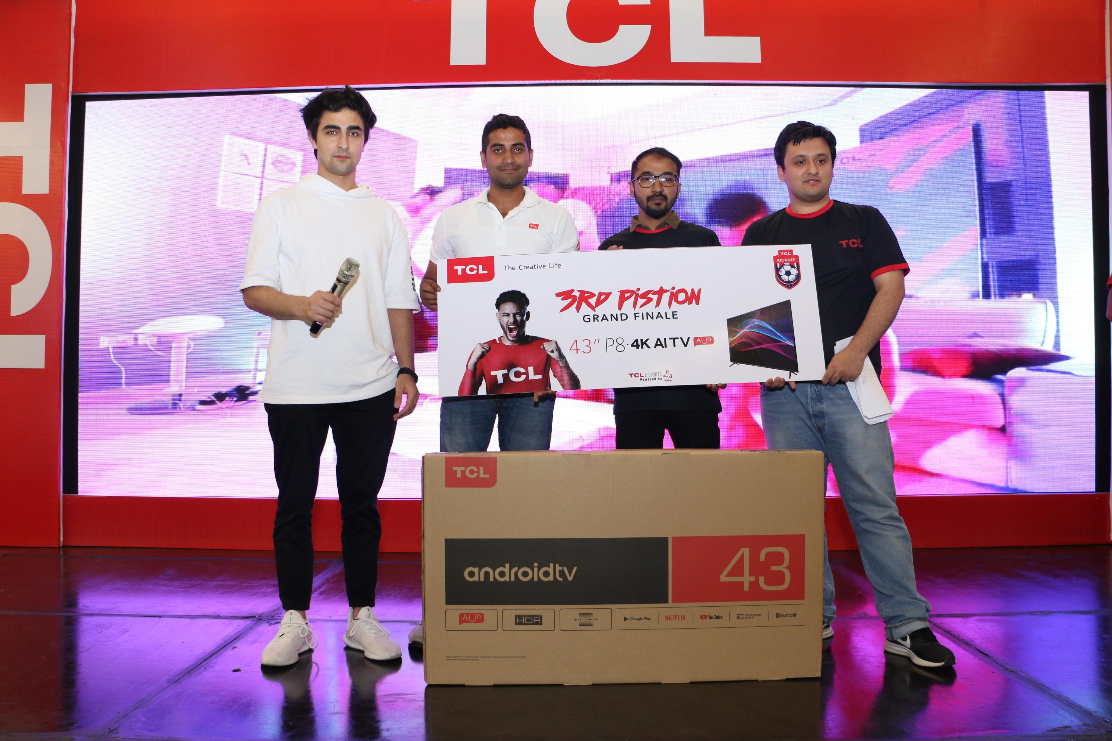 TCL Holds Second Football Gaming Tournament