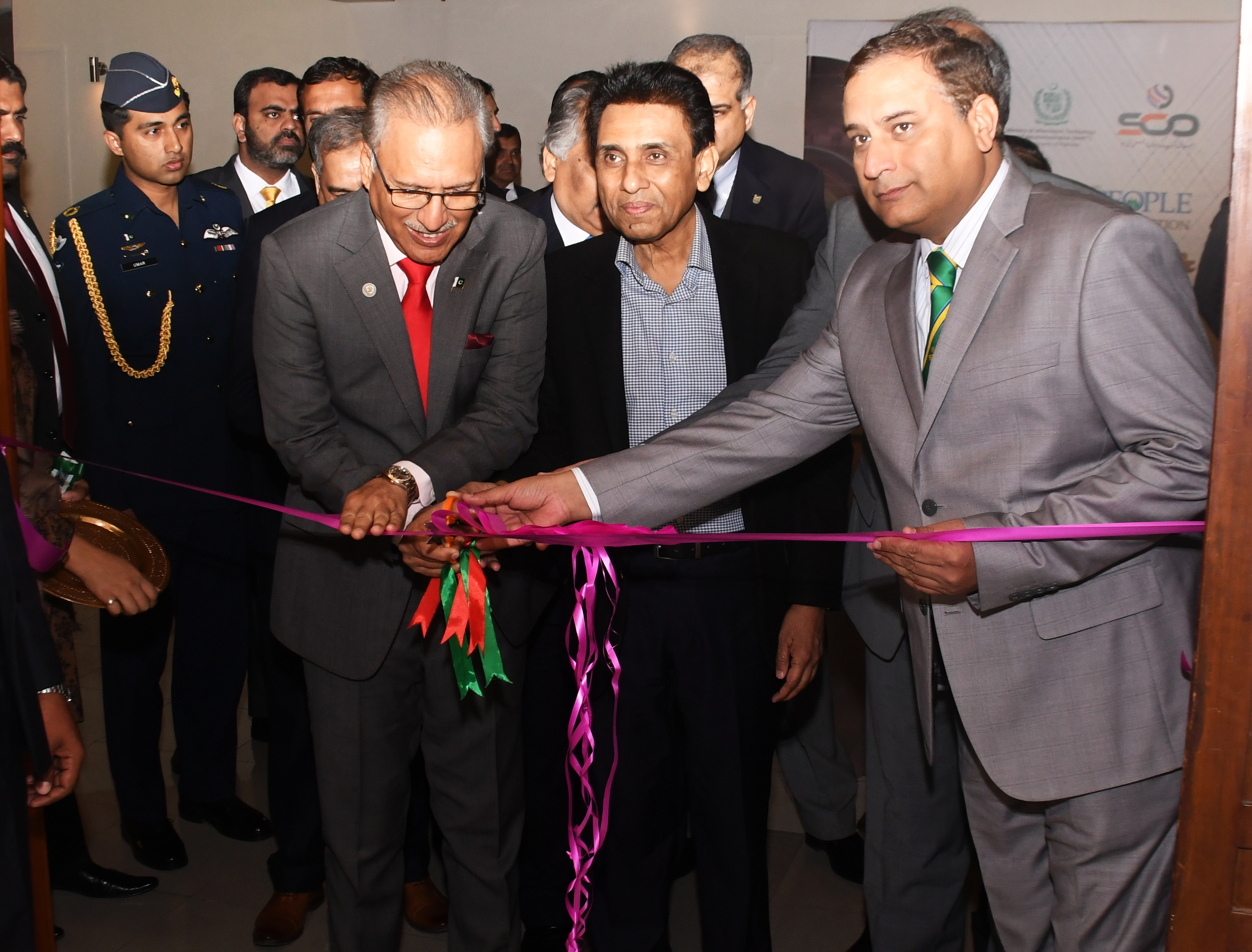 PRESIDENT DR ARIF ALVI INAUGURATES PHOTOGRAPHY EXHIBITION ORGANIZED BY SCO