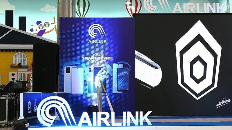 Air Link has raise Rs6.43b through the biggest private sector IPO