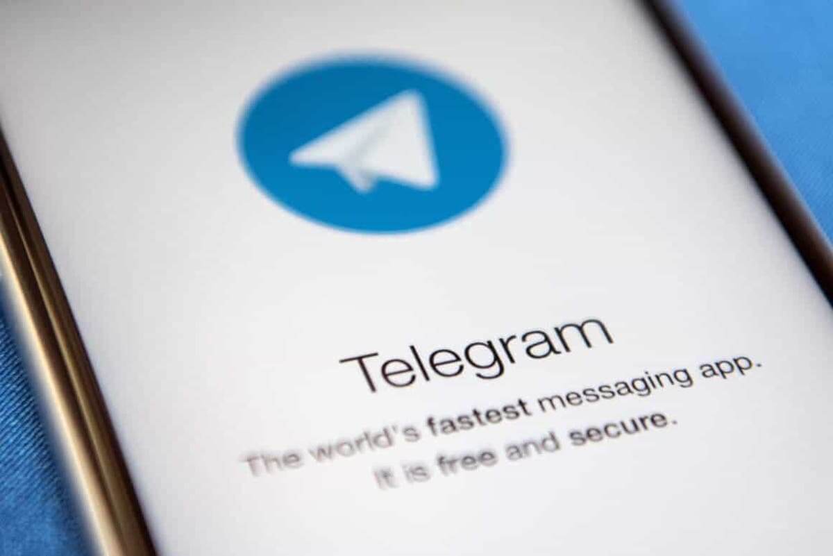 TELEGRAM UPDATE Color Themes for Chats and recording VIDEO CHATS, and MORE