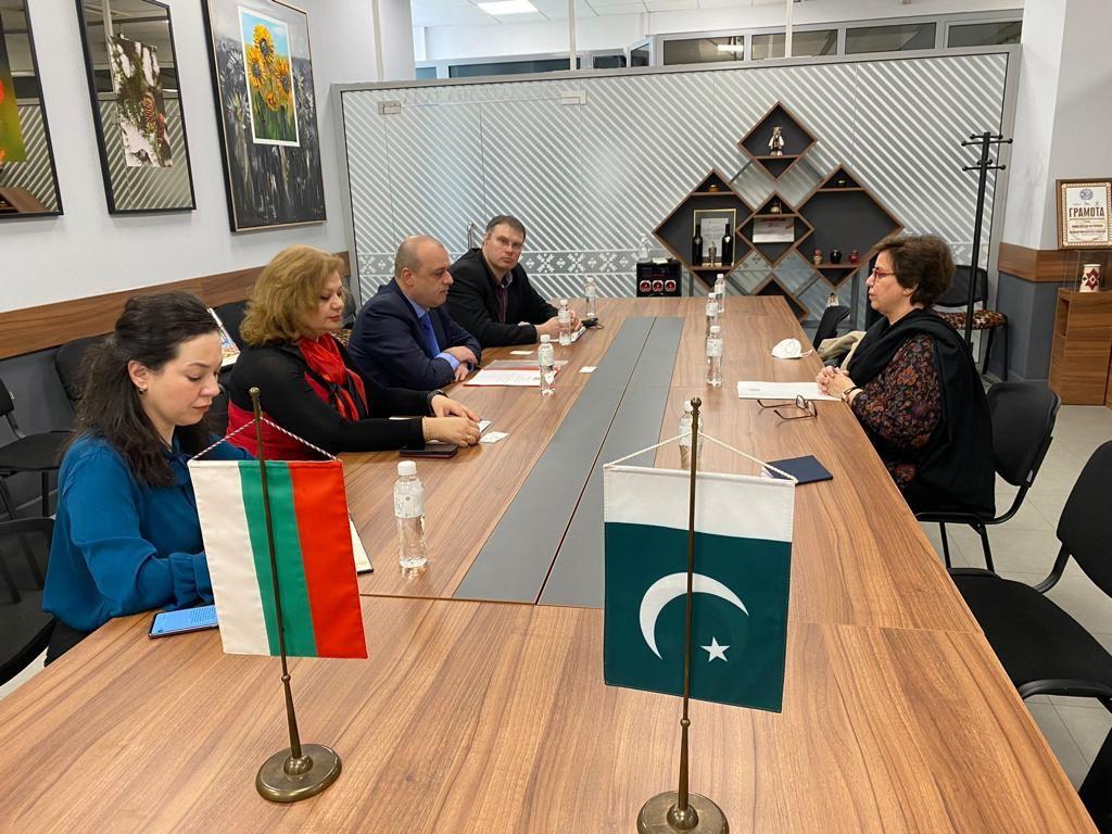 The Ambassador of Pakistan to Bulgaria, Ms. Mariam Aftab, called on the Minister for Tourism