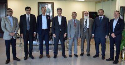 e-&-International-Delegation-meets-key-government-stakeholders-from-Telecom