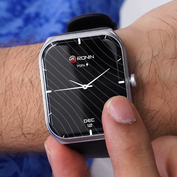 Boosting Physical Health and Productivity The Power of Smartwatches in Pakistan”