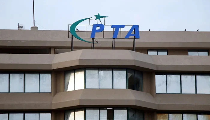 Pakistan Telecom Authority to Impose New Fee on Mobile Phone Manufacturers