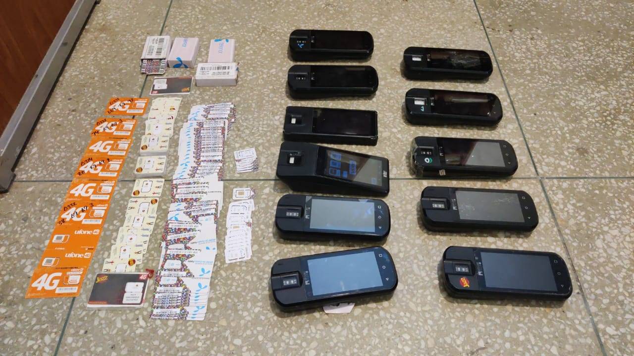 10 Arrested for Illegal Activation of Mobile Phone SIMs