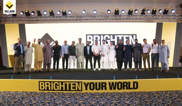 Villaon Shines Bright: New Smartphone Brand Launches in Pakistan with a Grand Event in Lahore