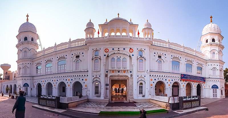 Sikh Community Celebrates 420th Anniversary of Guru Granth Sahib’s