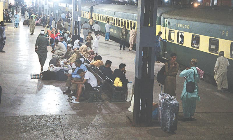 Pakistan Railways Security at Risk: Faulty Cameras and Scanners Endanger Passengers