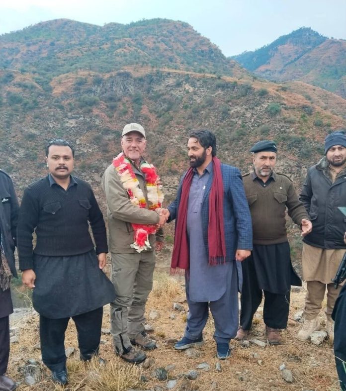 First-Ever Legal Hunt of Non-Exportable Himalayan Grey Goral Completed in Torghar