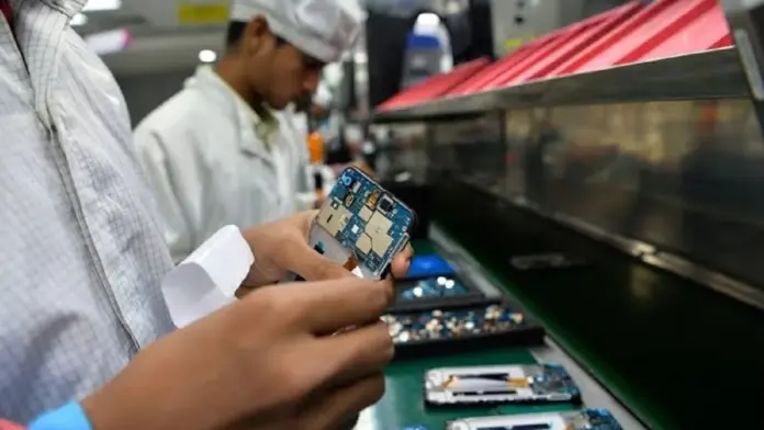 Pakistan-Assembles-Over-11-Million-Mobile-Phones-in-First-Five-Months-of-2026