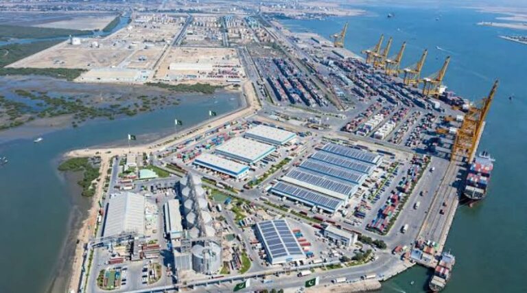 Pakistan Plans 400-Acre Garments City at Port Qasim, Expected to Create 138,000 Jobs