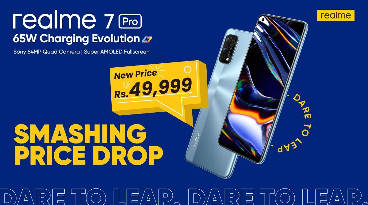 Get ready to get your hands on the fastest charging smartphone in Pakistan, realme 7 Pro with 65W SuperDart charge now offered for PKR 49,999 only.
