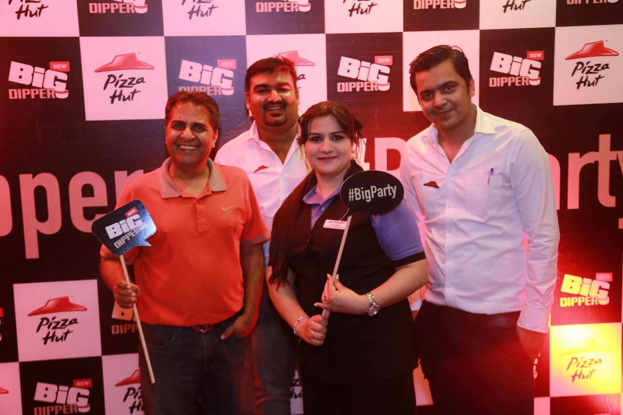 Pizza Hut Brings The Big Dipper In Pakistan