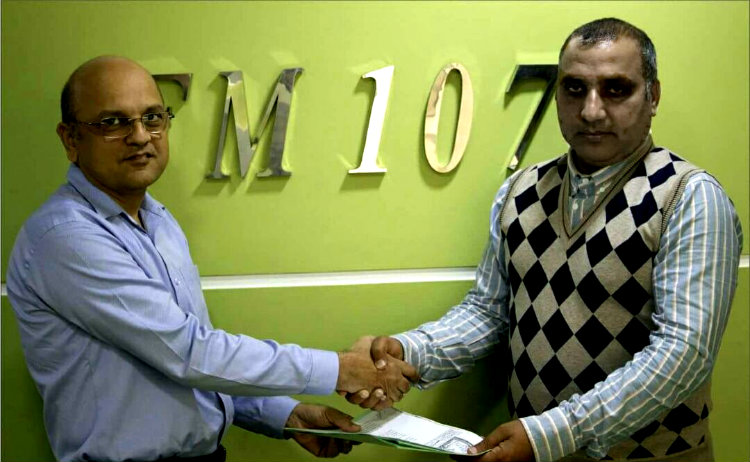 Signing Ceremony Sales & Marketing Rights Between Flare Smc And Apna Fm Network