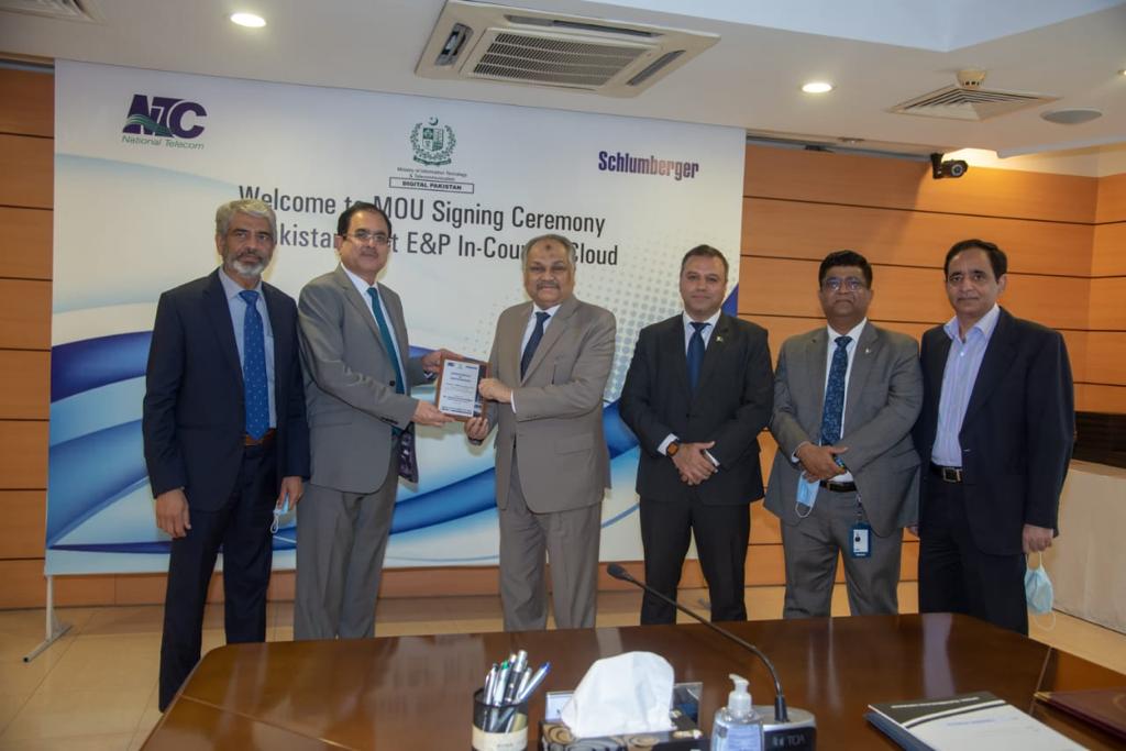 Pakistan 1st Exploration and Production (E&P) In-Country Cloud MOU Signing Ceremony Between NTC & Schlumberger